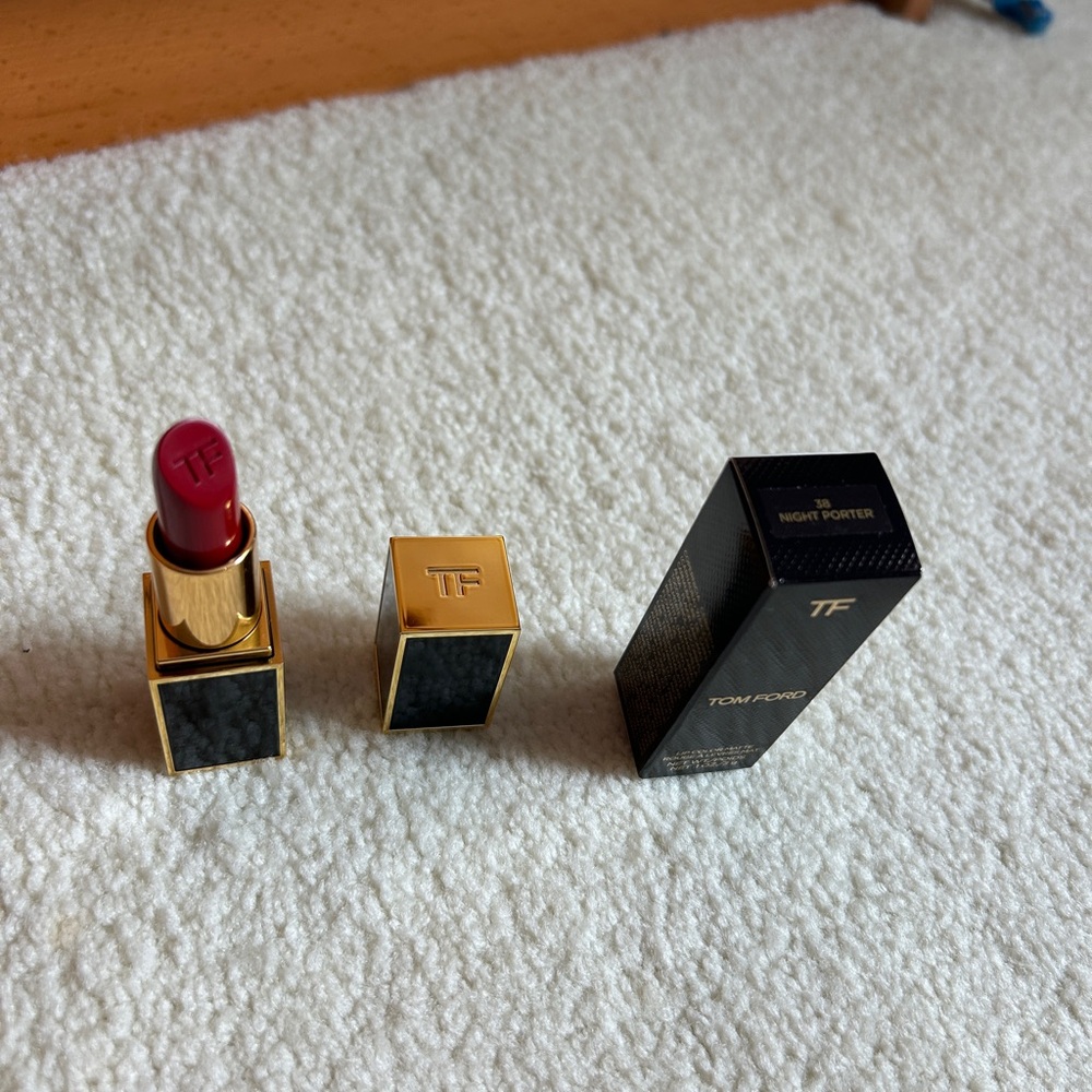 Tom Ford Red Lipstick - Night Porter